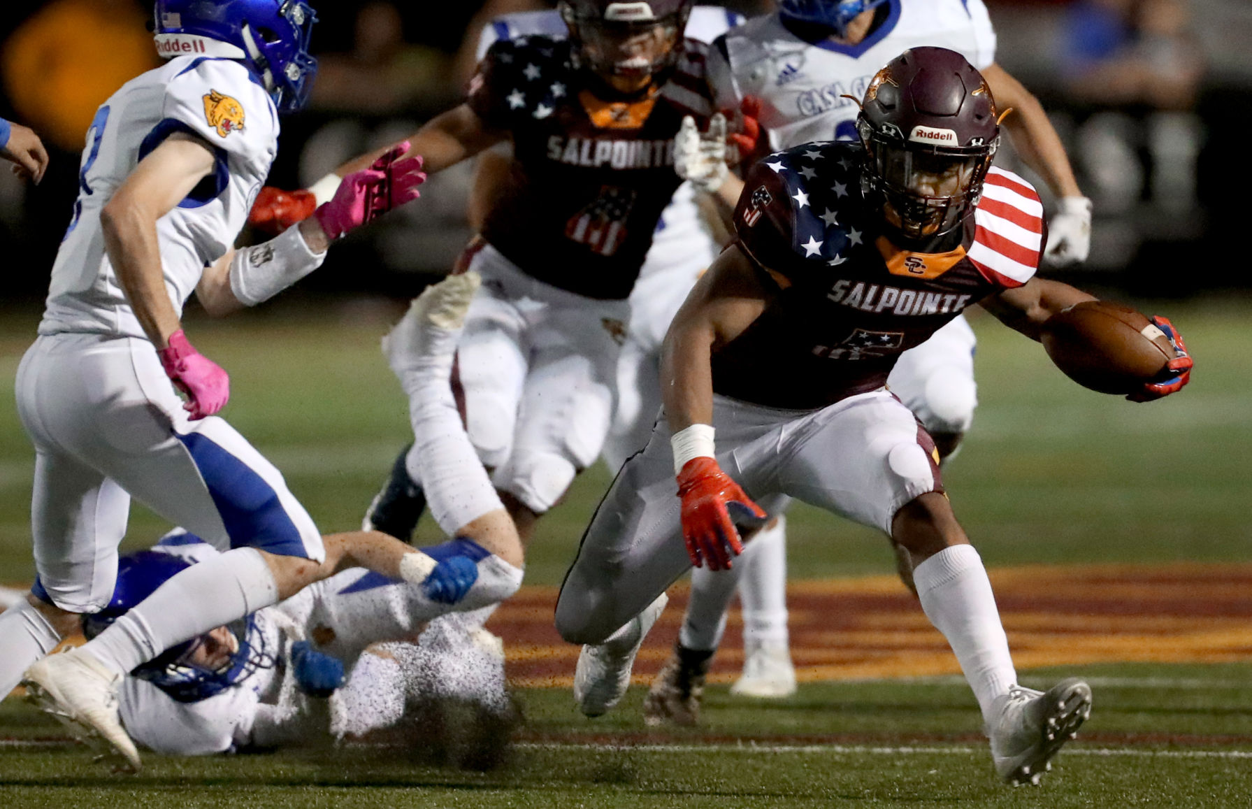 101219-spt-salpointe-p12.jpg